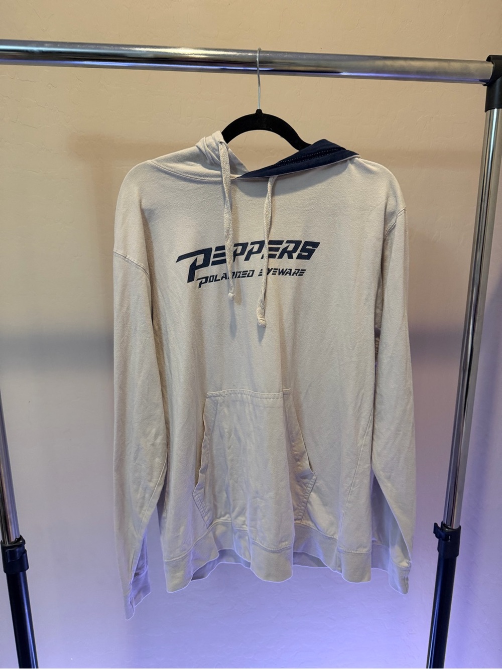 Peppers Polarized Eyewear Off-White Graphic Surf Pullover Hoodie
